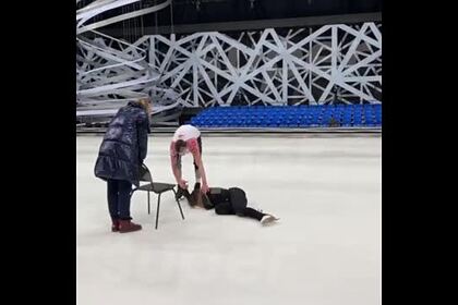 Бузовой стало плохо во время тренировки на льду