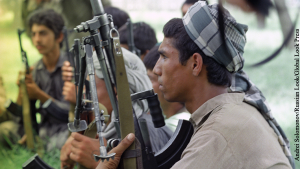 Талибы потребовали от жителей Кабула сдать оружие и боеприпасы