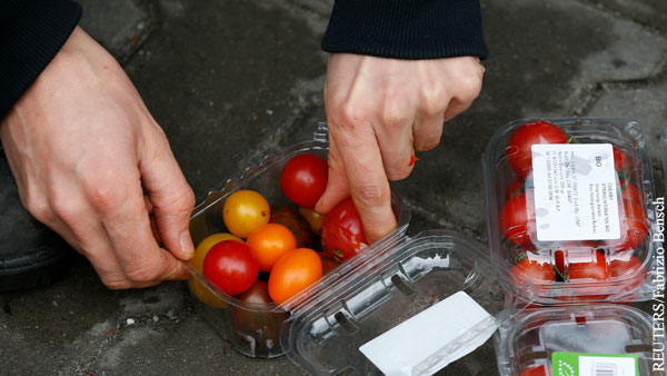 В России призвали узаконить раздачу пригодных в пищу просроченных продуктов неимущим
