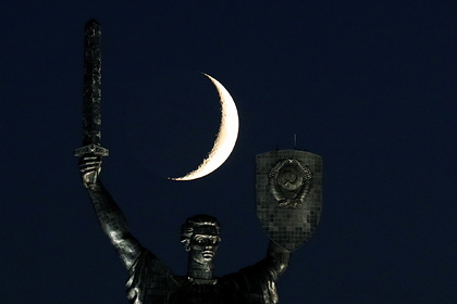 Украина захотела доставить свой флаг на Луну