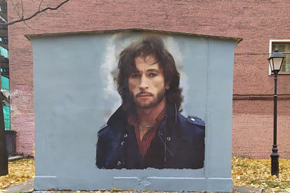 Сын Игоря Талькова вышел на защиту граффити с изображением певца