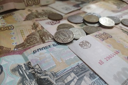 Аналитик предупредил о возможном падении рубля