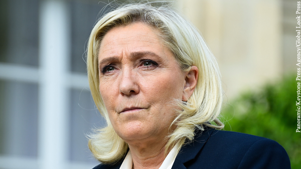 Глава «Национального объединения» Марин Ле Пен призвала Париж прекратить вооружать Киев в ущерб безопасности Франции