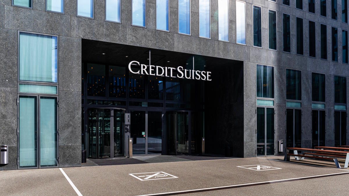 UBS  Credit Suisse