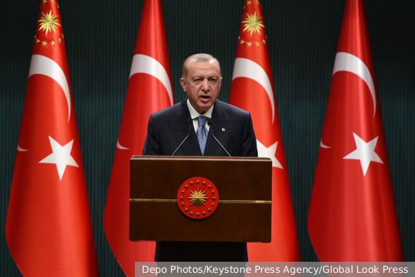Президент Турции Эрдоган заявил о своем лидерстве «с явным отрывом» на выборах главы государства