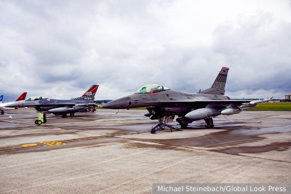 Представитель Госдепартамента Миллер заявил, что поставки F-16 Украине являются приоритетом для США