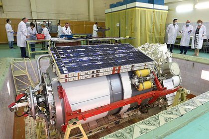 В России изготовят три экспериментальных спутника