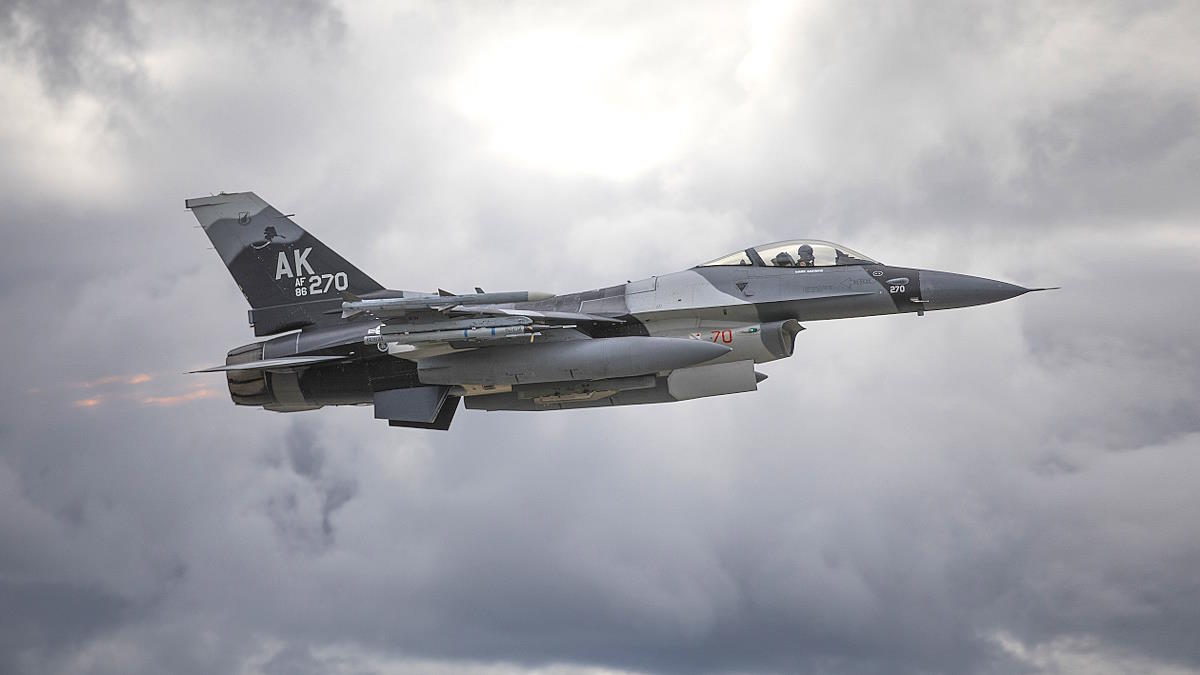 США готовы тренировать украинских пилотов на F-16