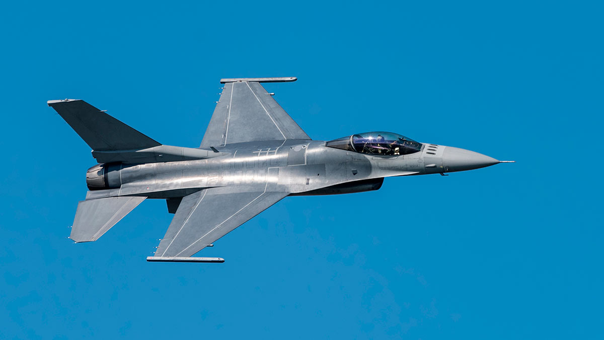 В Дании заявили, что Копенгаген получил разрешение США отправить F-16 Украине