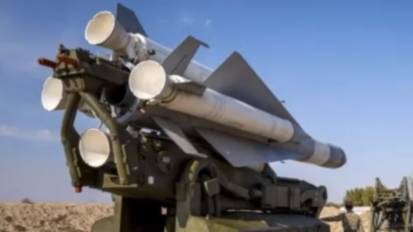 Российская артиллерия поразила пять складов с боеприпасами для С-200 под Славянском