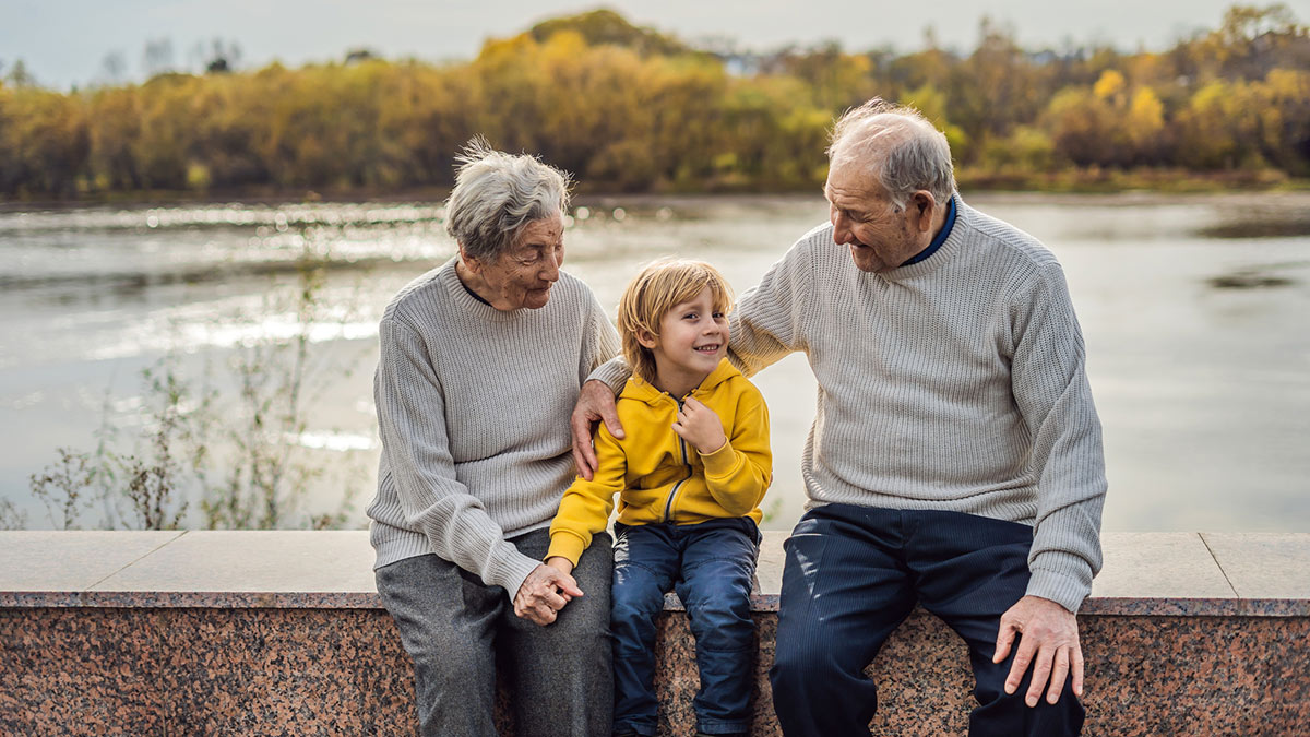 Прабабушки и прадедушки с иждивенцами получат право на повышенную пенсию