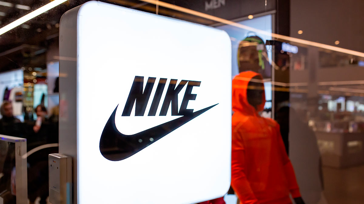 Reuters: Nike  New Balance     