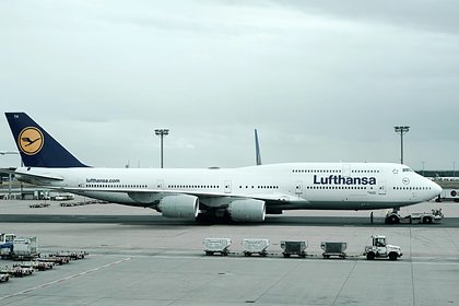 Lufthansa  80  
