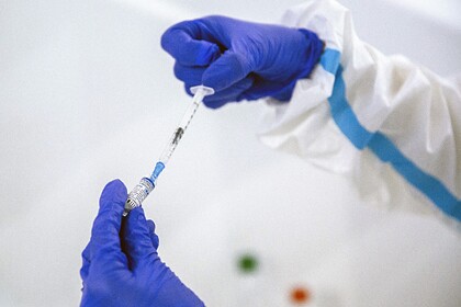 Еще одна страна одобрила использование российской вакцины
