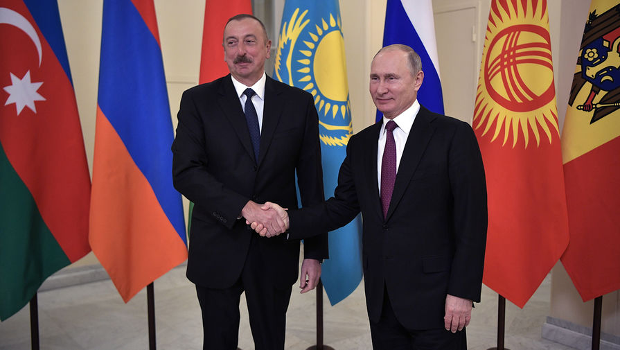 Расширение "мини-СССР": Азербайджан может стать наблюдателем в ЕАЭС