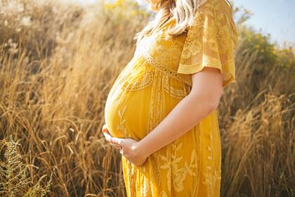 ВОЗ порекомендовала беременным и кормящим матерям привиться от коронавируса