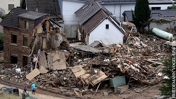 Страховщики предсказали колоссальный ущерб от разрушительного наводнения в Германии