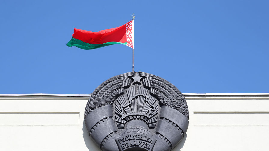 "Превращение в монархию": какой будет новая конституция Белоруссии