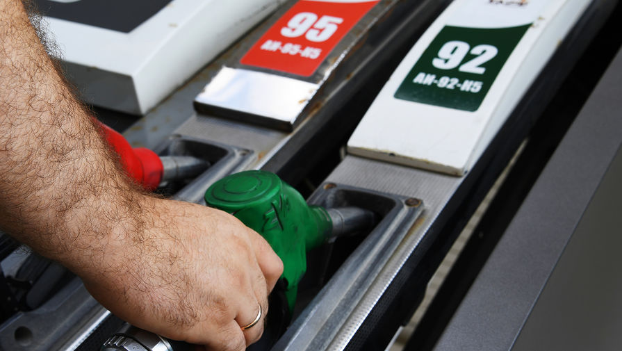 Демпфер не сработал: смогут ли власти сдержать рост цен на бензин