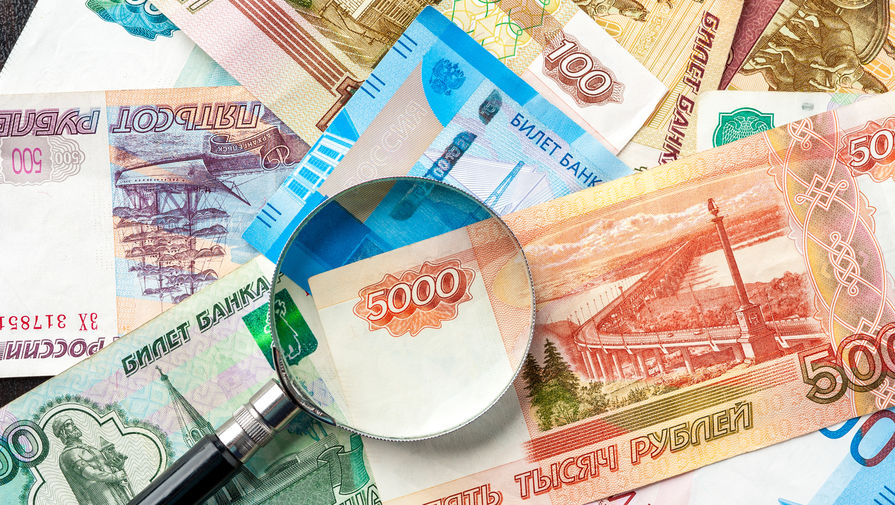 Мошенники осваивают "цифру": фальшивых банкнот становится все меньше