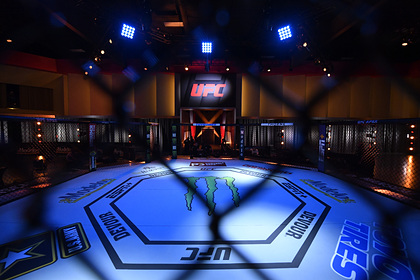   MMA   