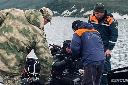Спасатели возобновили поисковые работы на месте крушения Ми-8 на Камчатке