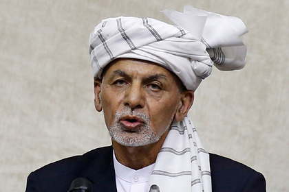 Бежавший президент Гани пообещал вернуться в Афганистан