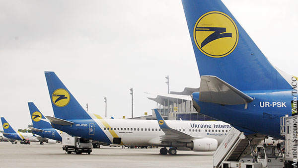 В мире: Зачем Зеленский убивает крупнейшую авиакомпанию Украины