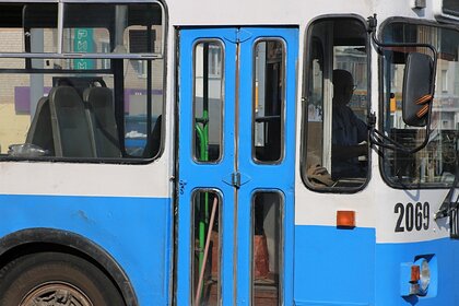 Водитель автобуса избил коллегу в борьбе за пассажиров