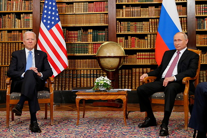 Белый дом отказался комментировать возможность встречи Путина и Байдена