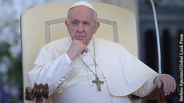 Папа Римский: Лай НАТО у дверей России привёл к спецоперации на Украине