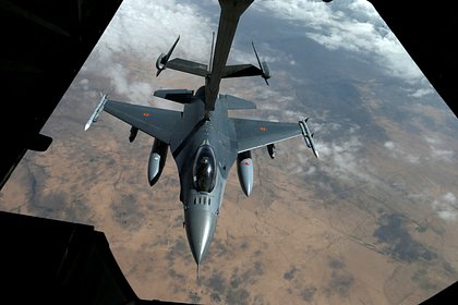          F-16