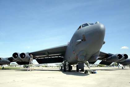 -     B-52  