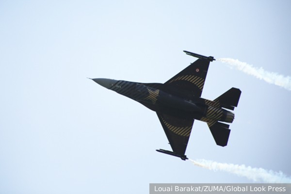   :       F-16