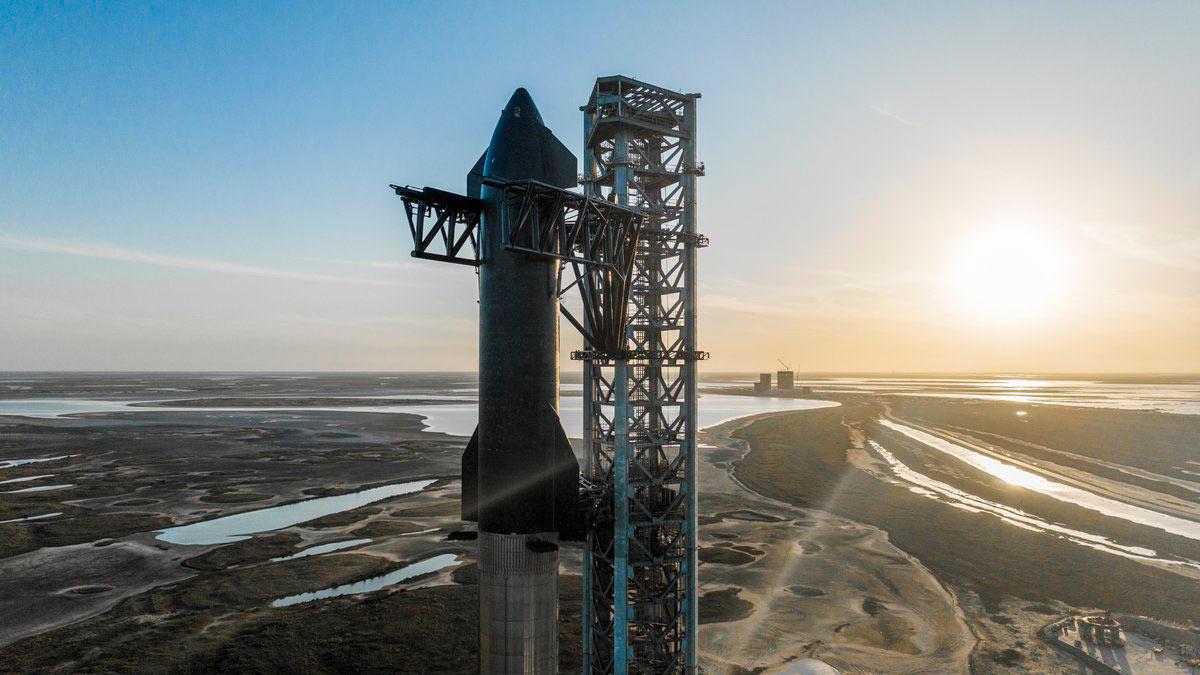 SpaceX анонсировала первый тестовый запуск самой большой ракеты в истории на 20 апреля
