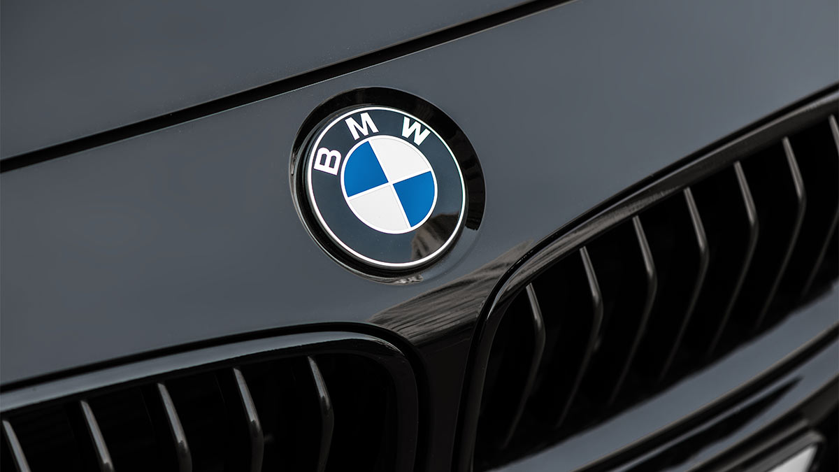 BMW  4,7     -    