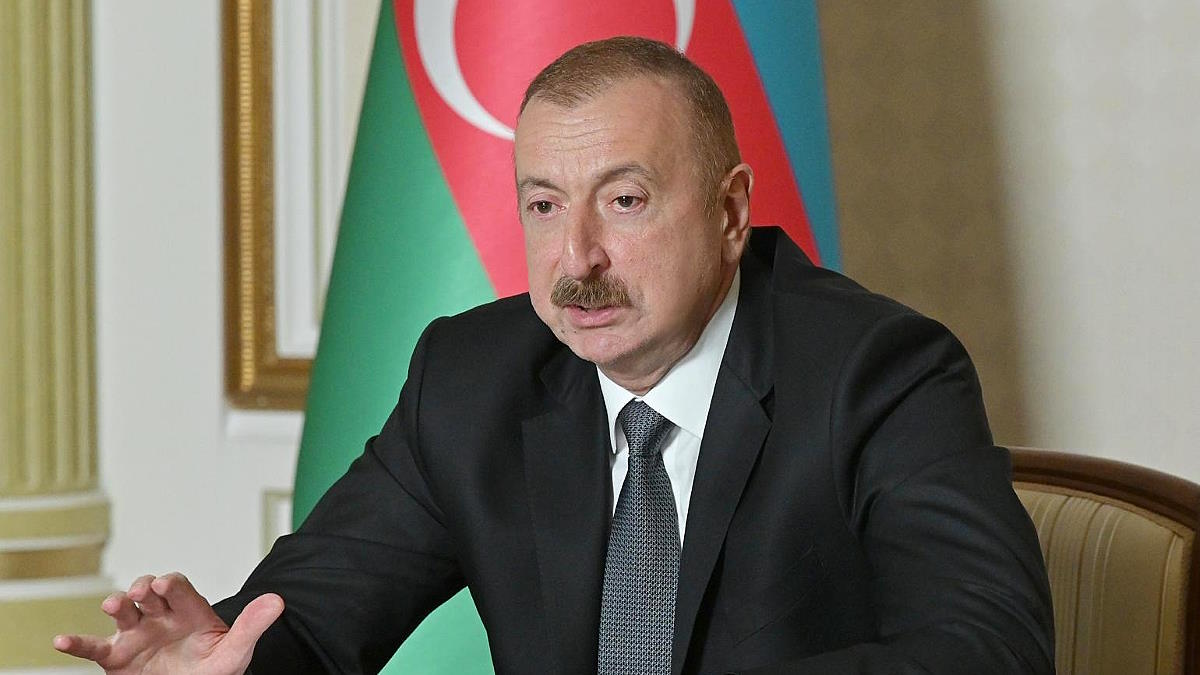 Алиев заявил Блинкену, что КПП на границе с Арменией установили по международным правилам