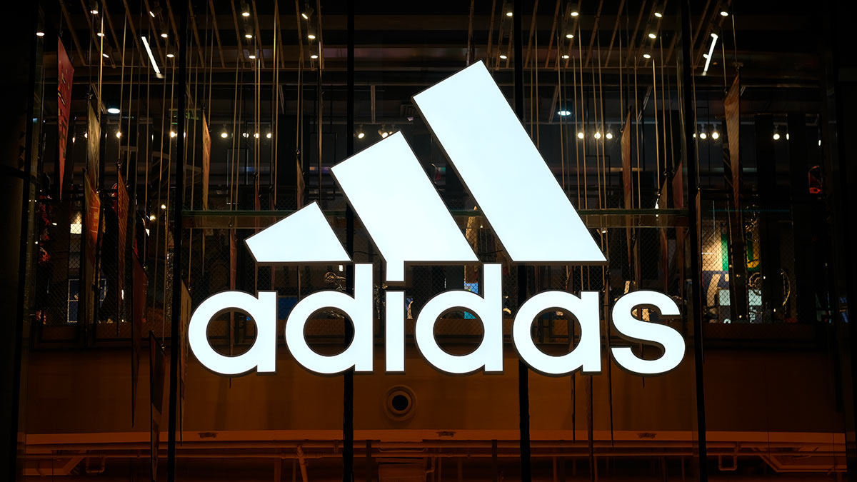 Чистый убыток Adidas в первом квартале 2023 года составил €39 миллионов