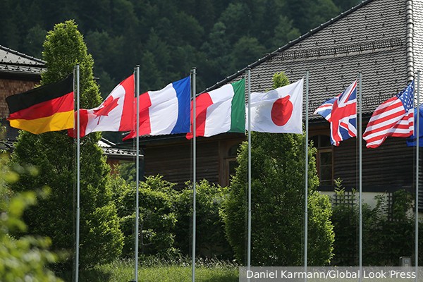 Bloomberg:  G7         