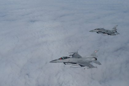           F-16