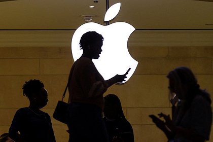 Apple отвергла обвинения в сотрудничестве с разведкой США