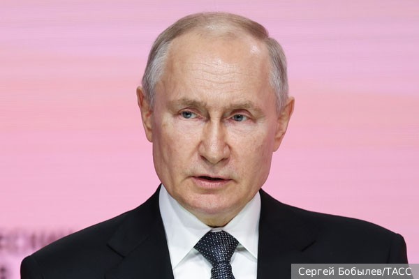 Путин: Из-за санкций и ухода западных компаний мир не рухнул