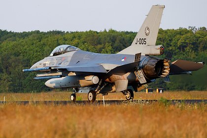        F-16