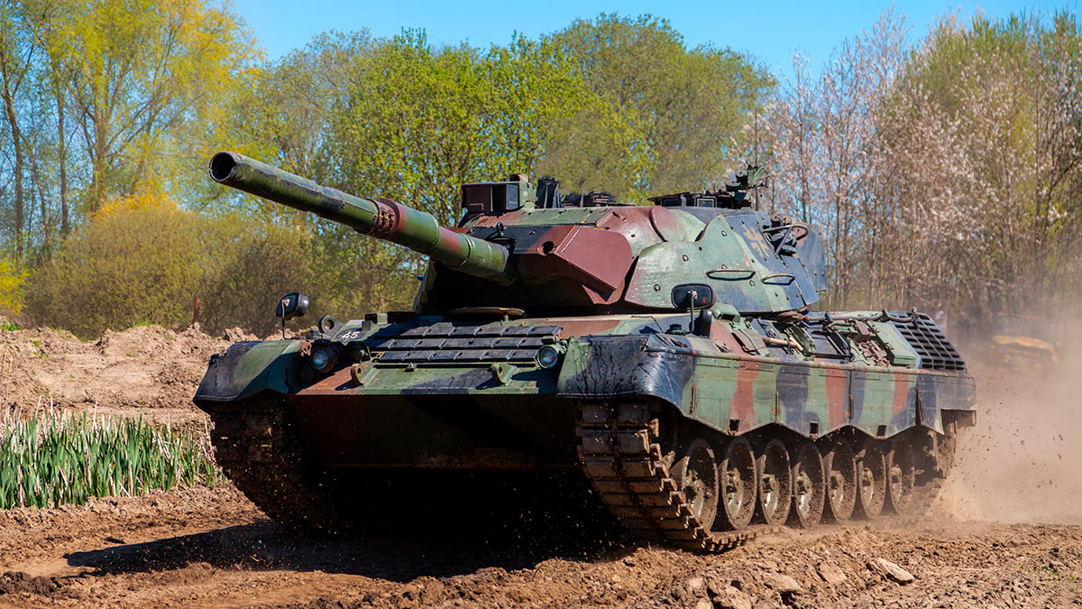   50  Leopard-1    