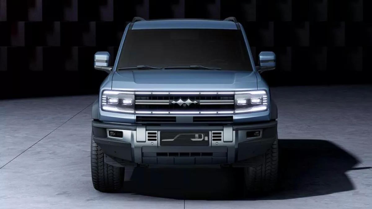   BYD       Toyota Land Cruiser