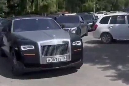   14 Rolls-Royce       