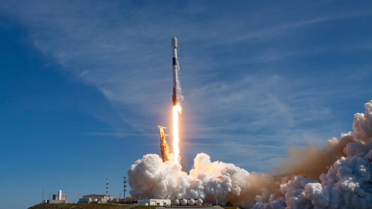 SpaceX      