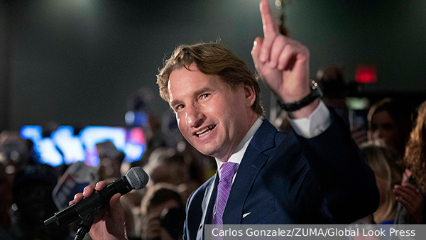 Politico:  ,         