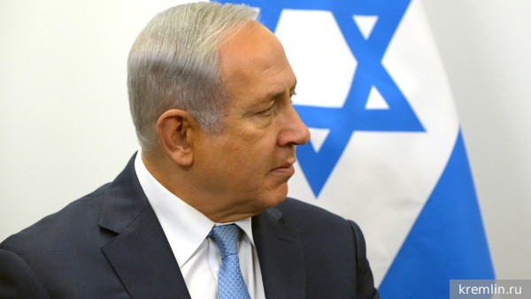У резиденции Нетаньяху в Кесарии прошла акция с требованием отставки премьера Израиля