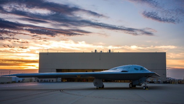         B-21 Raider